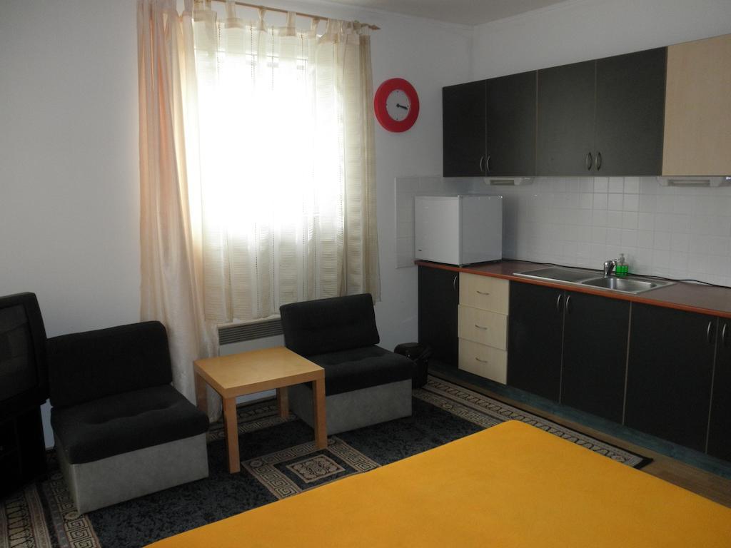 Ehila Hotel Karlsbad Kamer foto